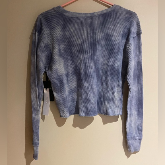 J.o &Co Crop Top - Picture 4 of 5